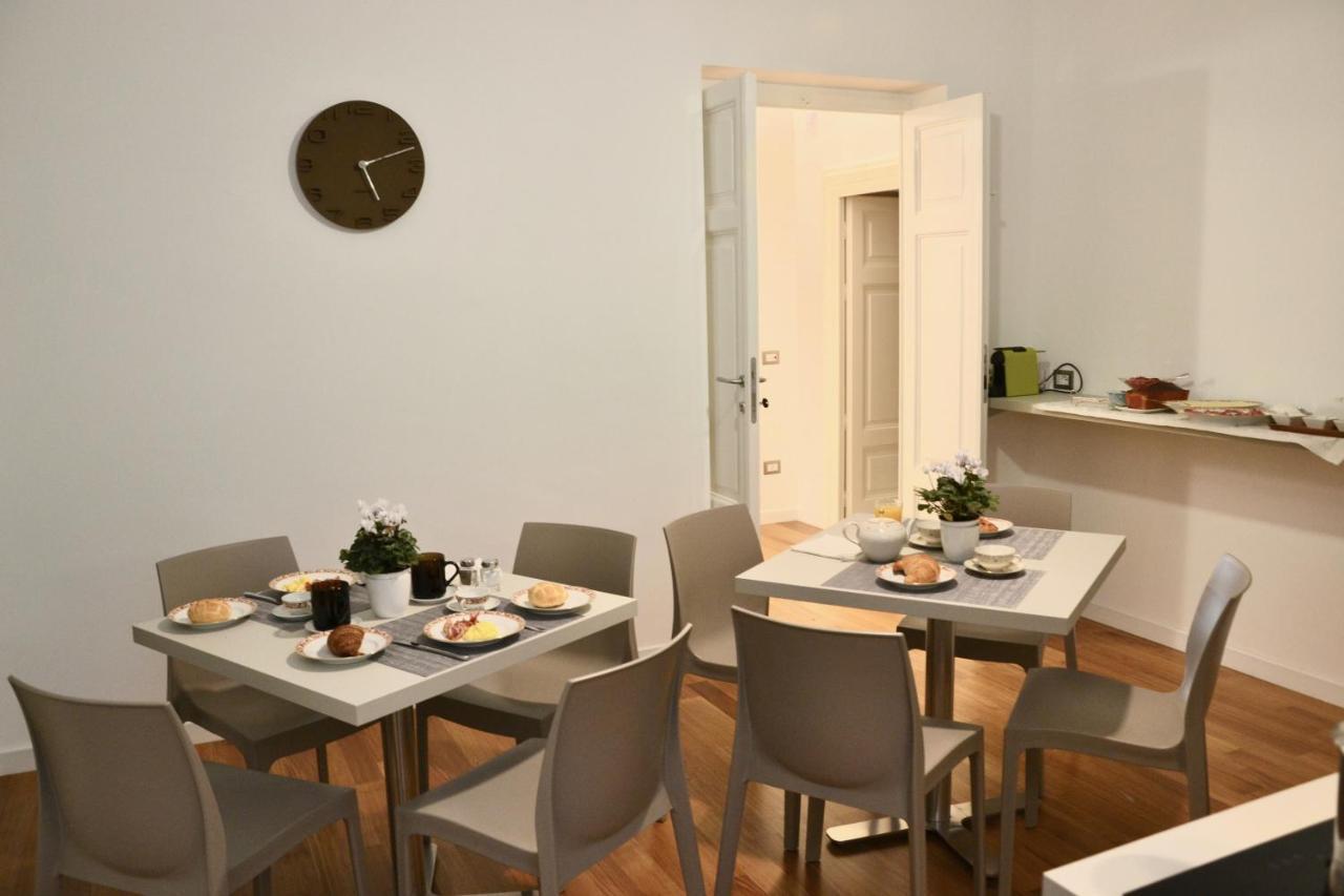Lo Schiaccianoci B&B Taranto Dış mekan fotoğraf